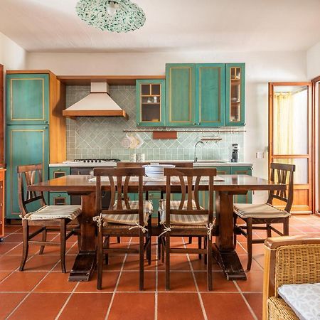 Damiano Holiday House Porto Columbu - Perd'E Sali Dış mekan fotoğraf